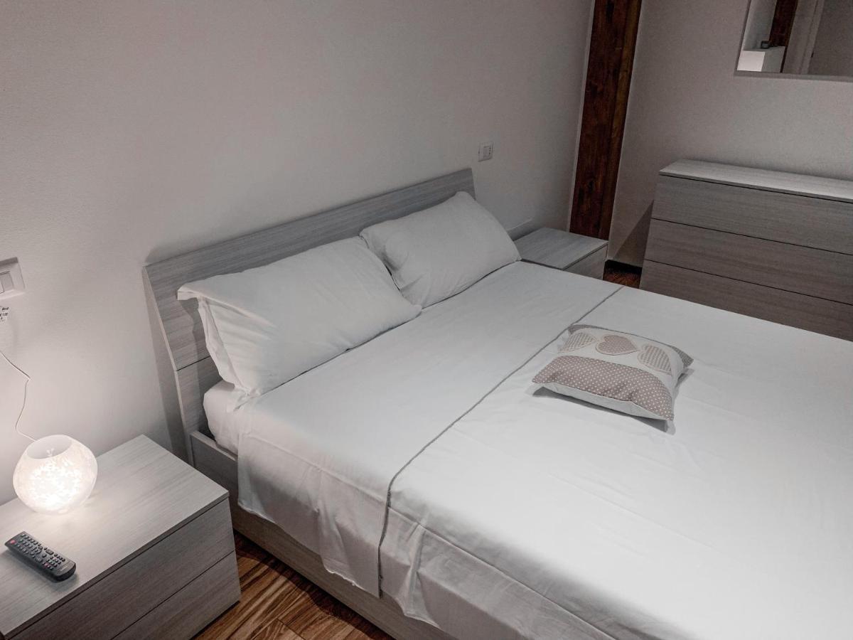 B&B Ma'Delina Settimo Milanese Eksteriør bilde